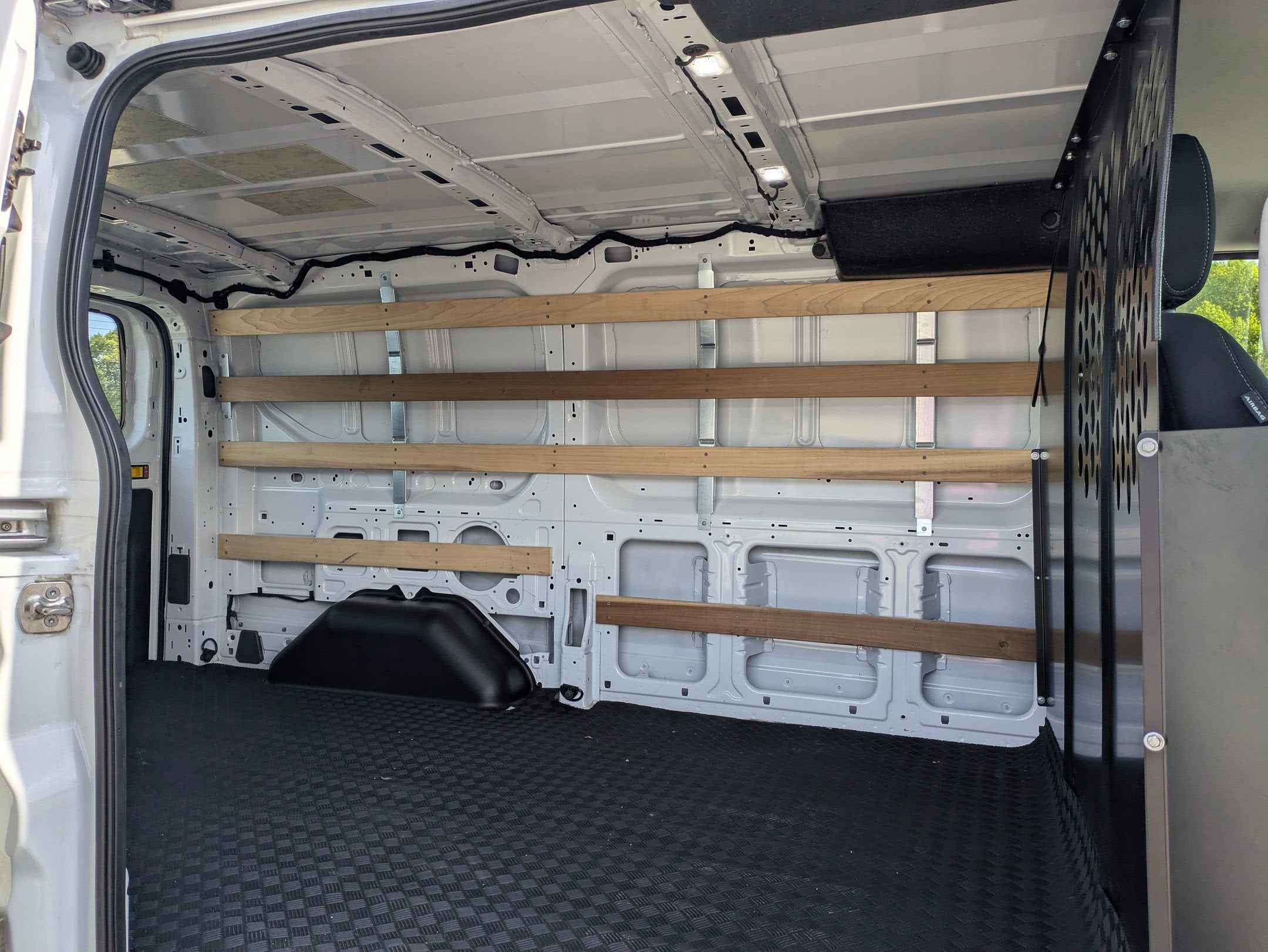 2025 Ford Transit Cargo Van Base