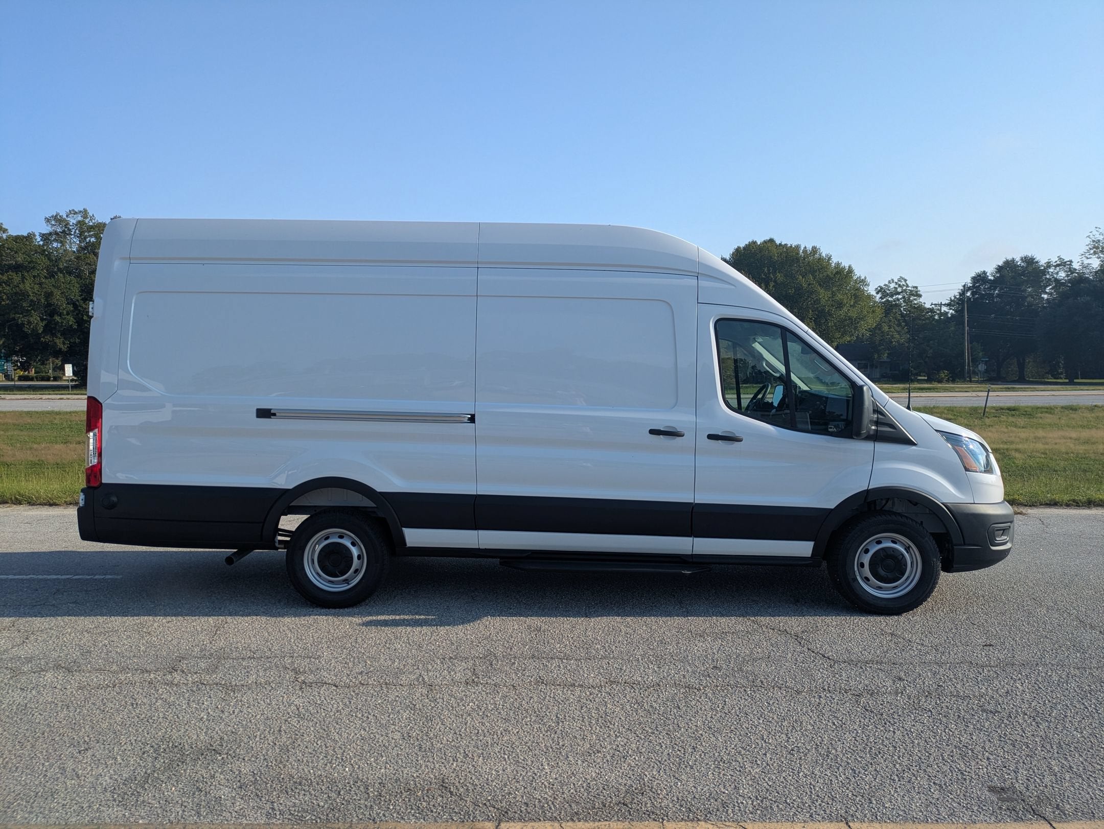 2026 Ford Transit Cargo Van T-350 148" EL Hi Rf 9500 GVWR RWD
