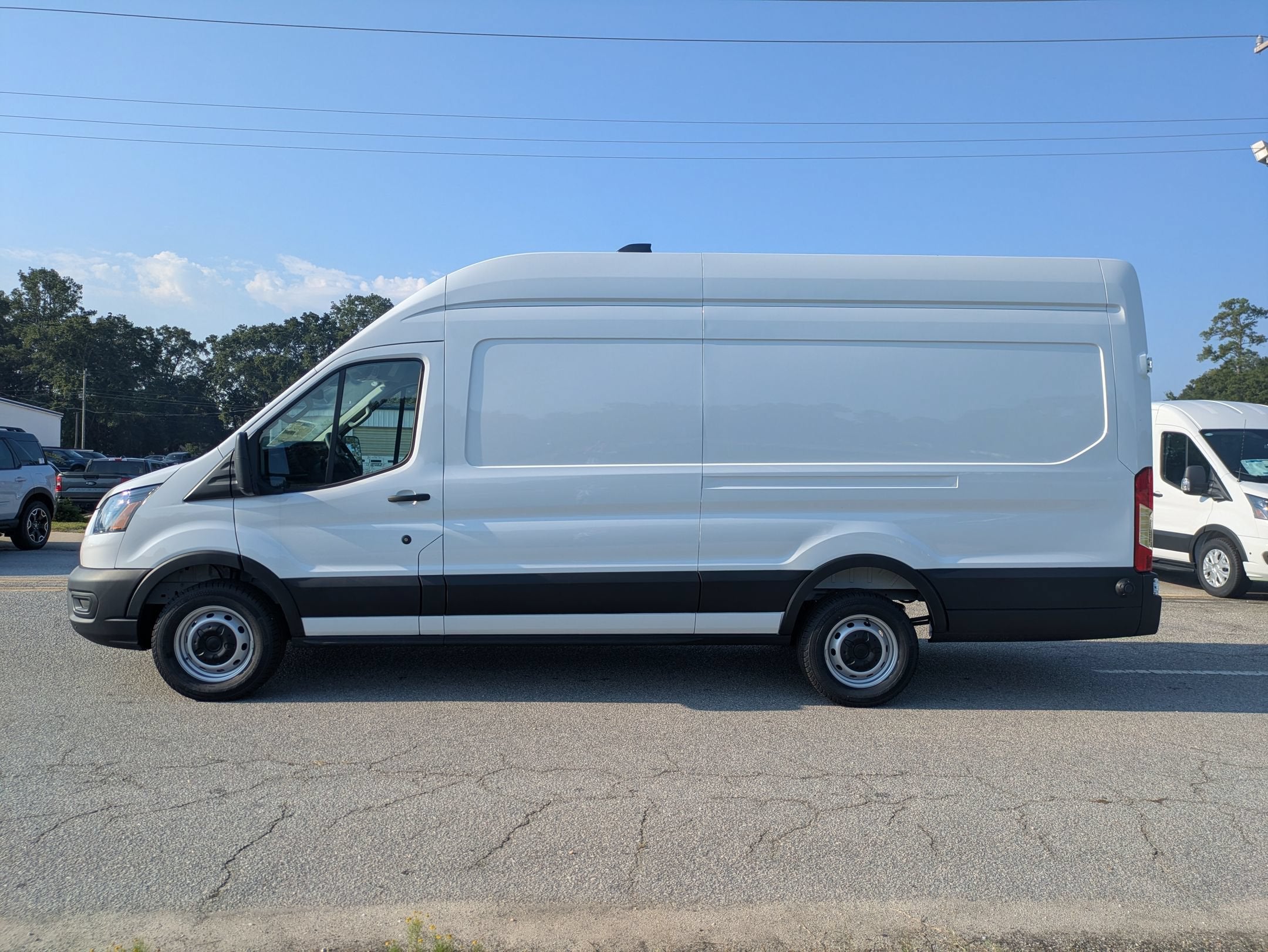 2026 Ford Transit Cargo Van T-350 148" EL Hi Rf 9500 GVWR RWD
