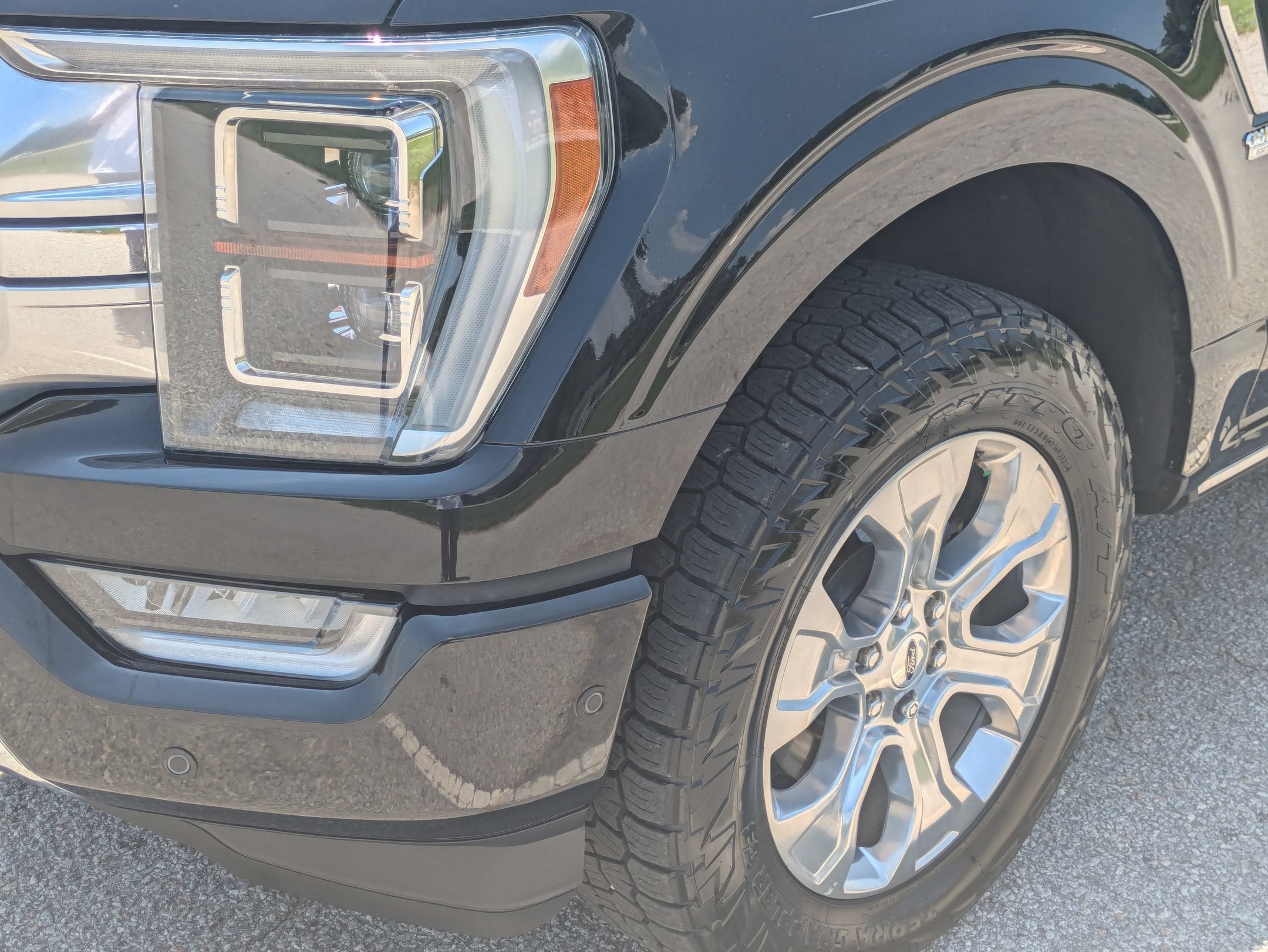 2023 Ford F-150 Platinum