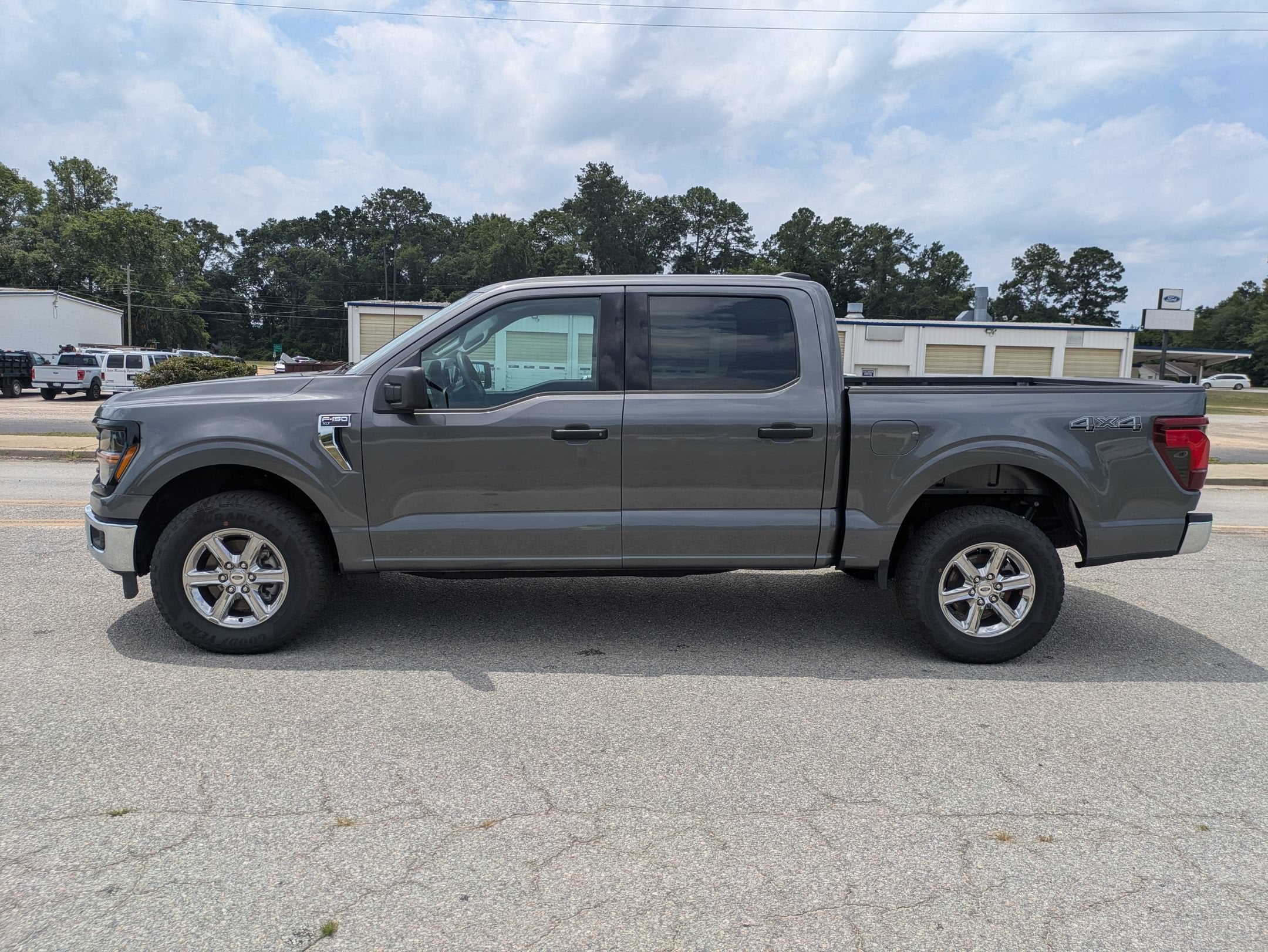 2025 Ford F-150 XLT