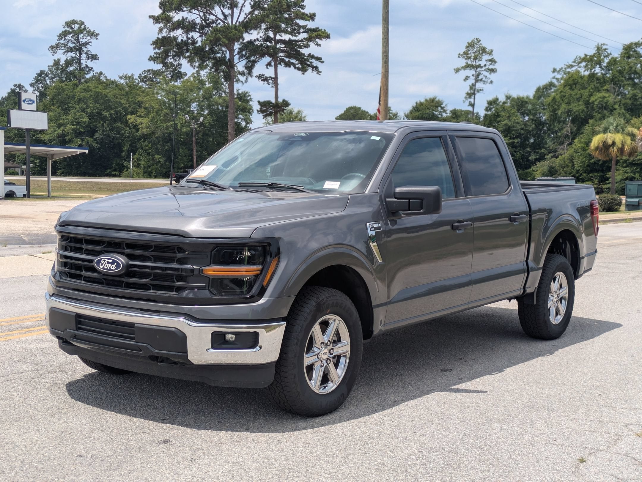 2025 Ford F-150 XLT
