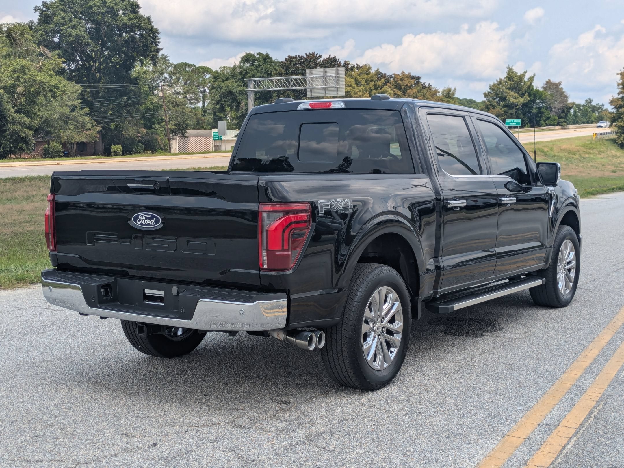 2024 Ford F-150 LARIAT