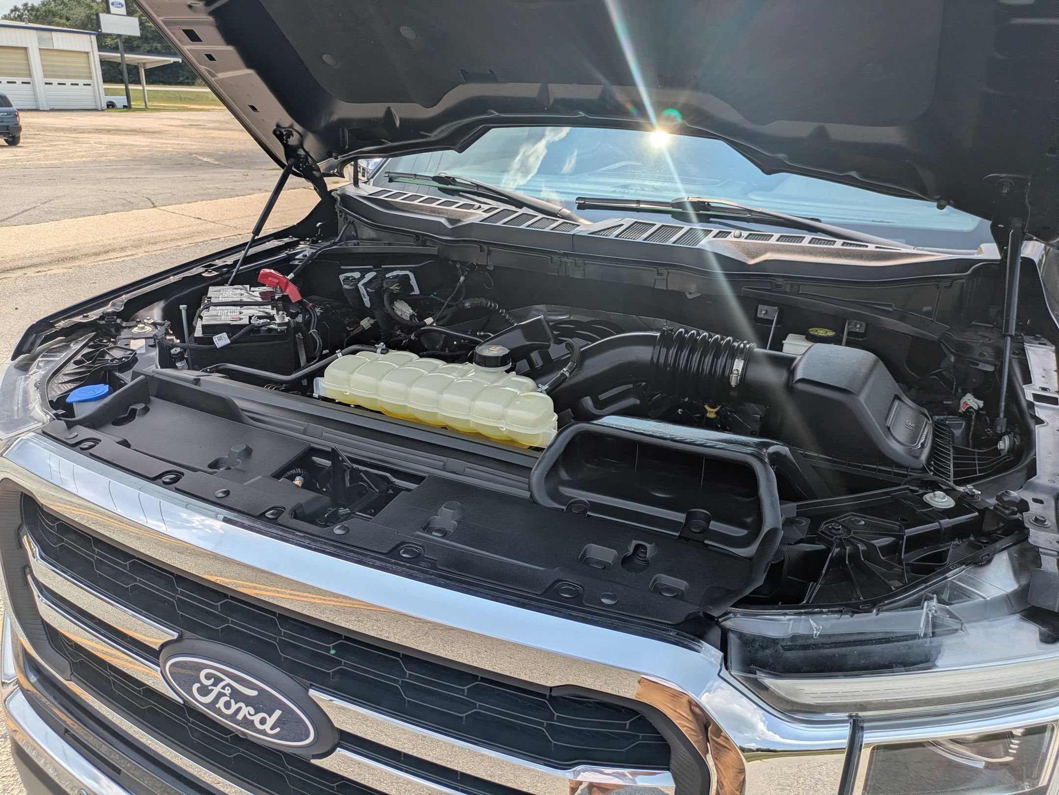 2024 Ford F-150 LARIAT