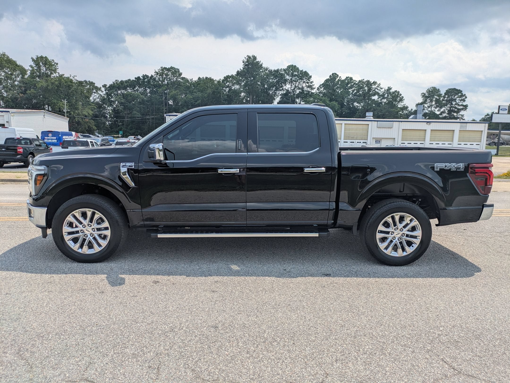 2024 Ford F-150 LARIAT