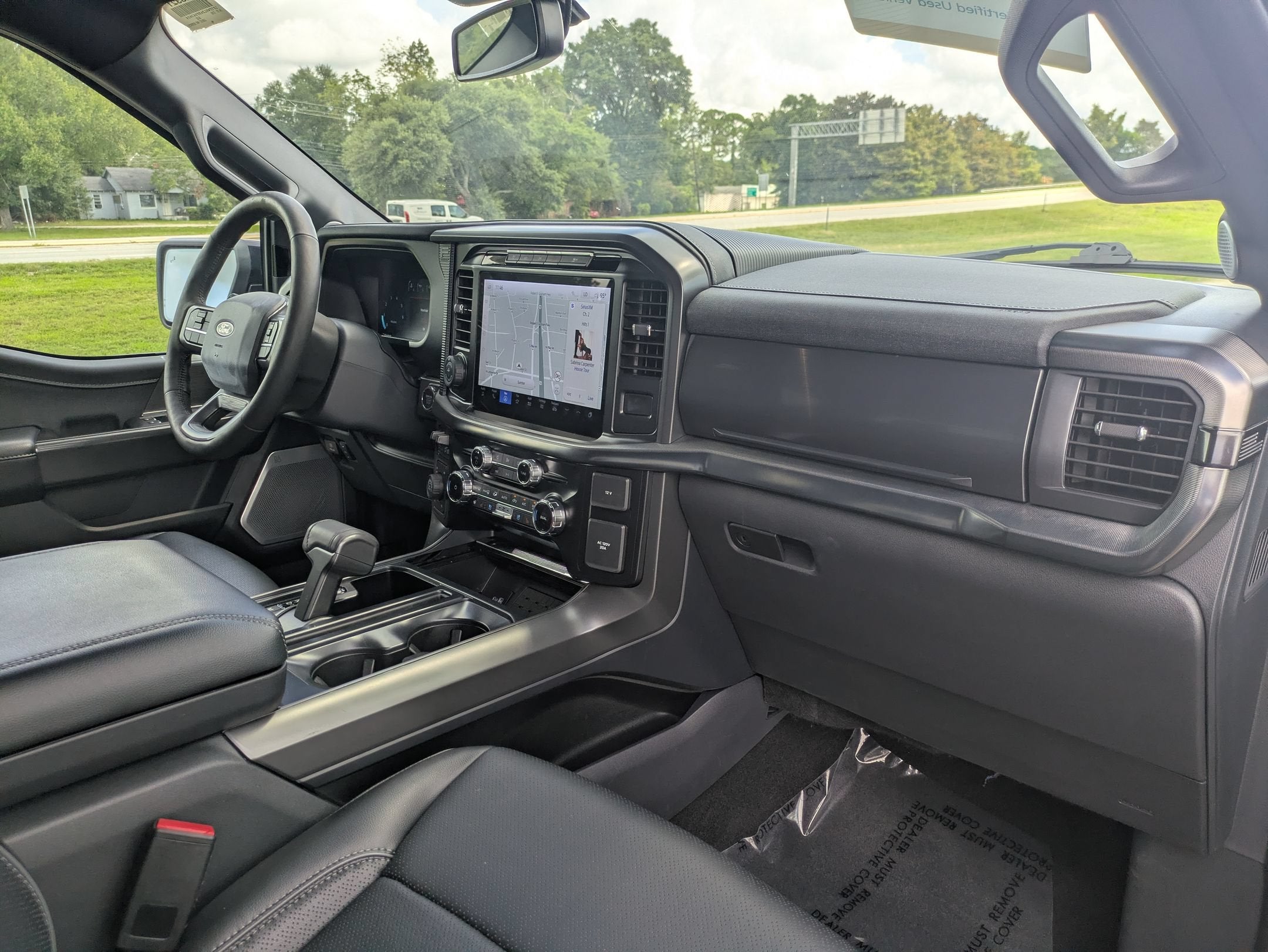 2024 Ford F-150 LARIAT