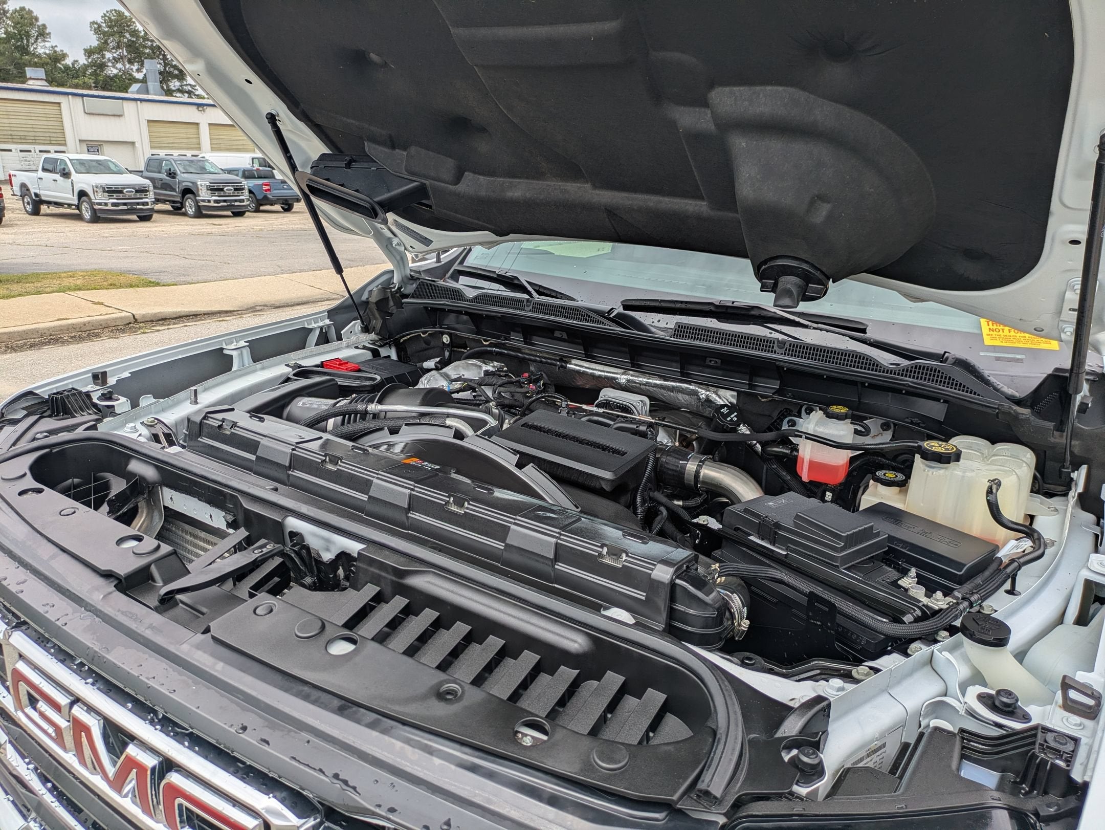 2024 GMC Sierra 2500HD SLT
