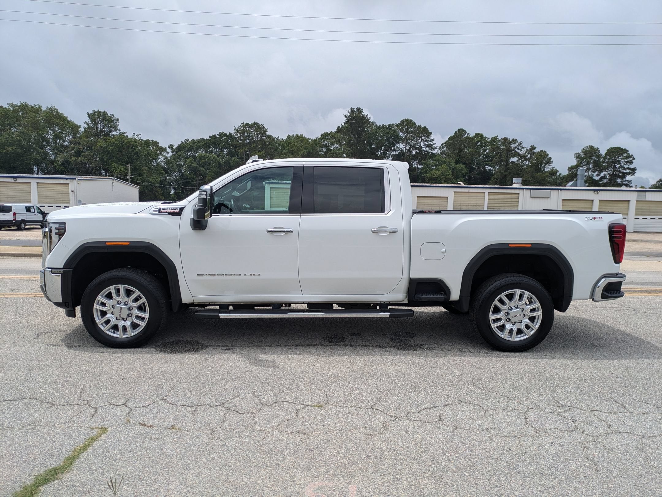 2024 GMC Sierra 2500HD SLT