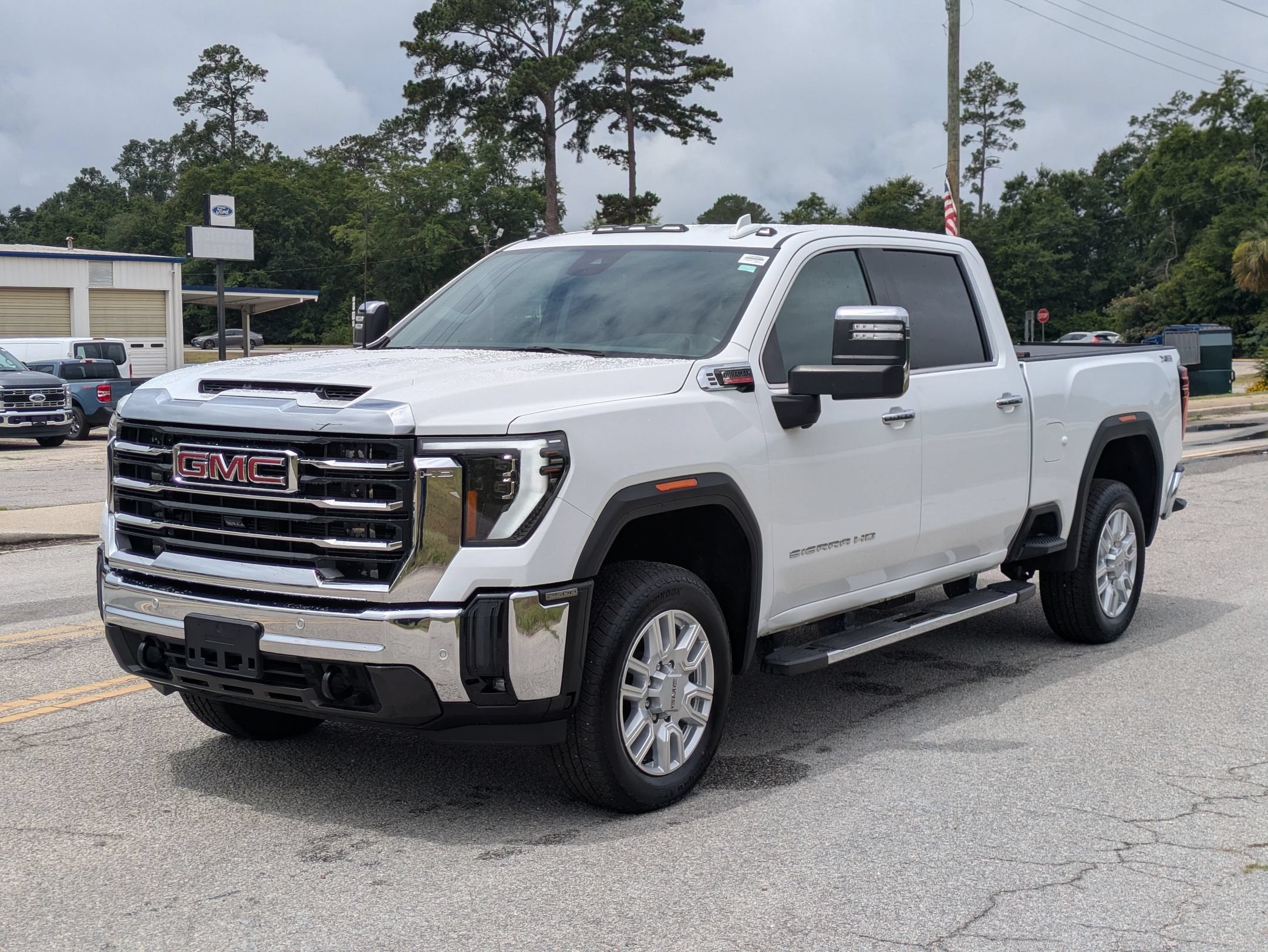 2024 GMC Sierra 2500HD SLT