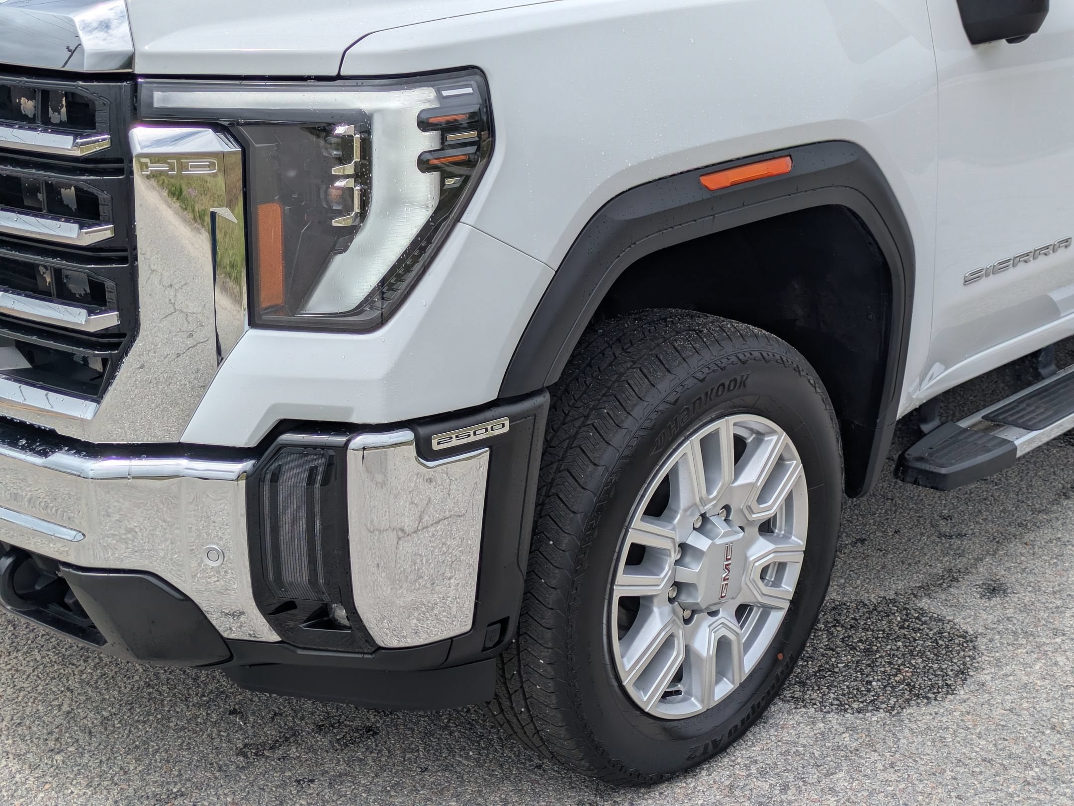 2024 GMC Sierra 2500HD SLT