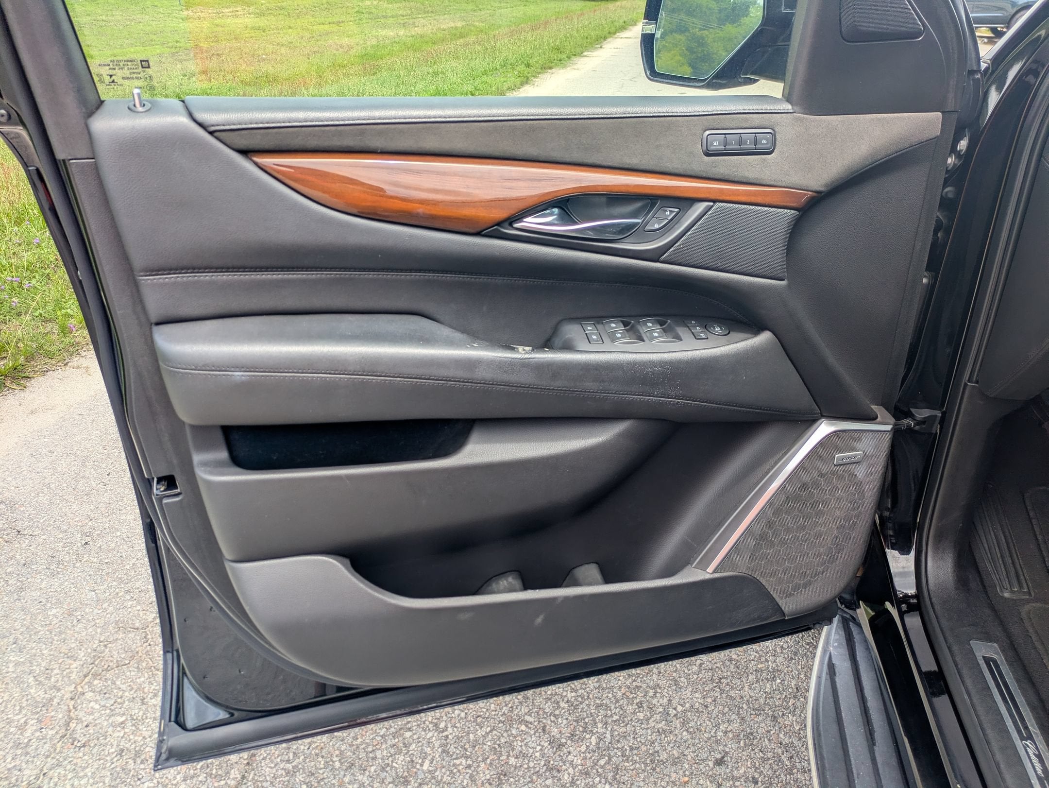 2020 Cadillac Escalade Luxury