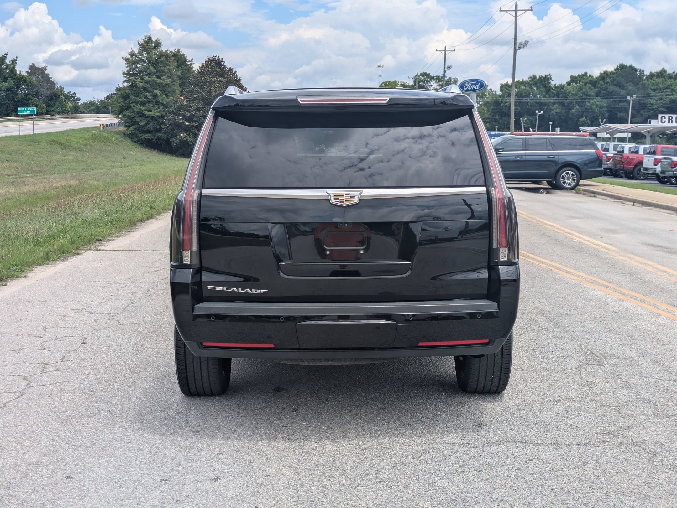 2020 Cadillac Escalade Luxury