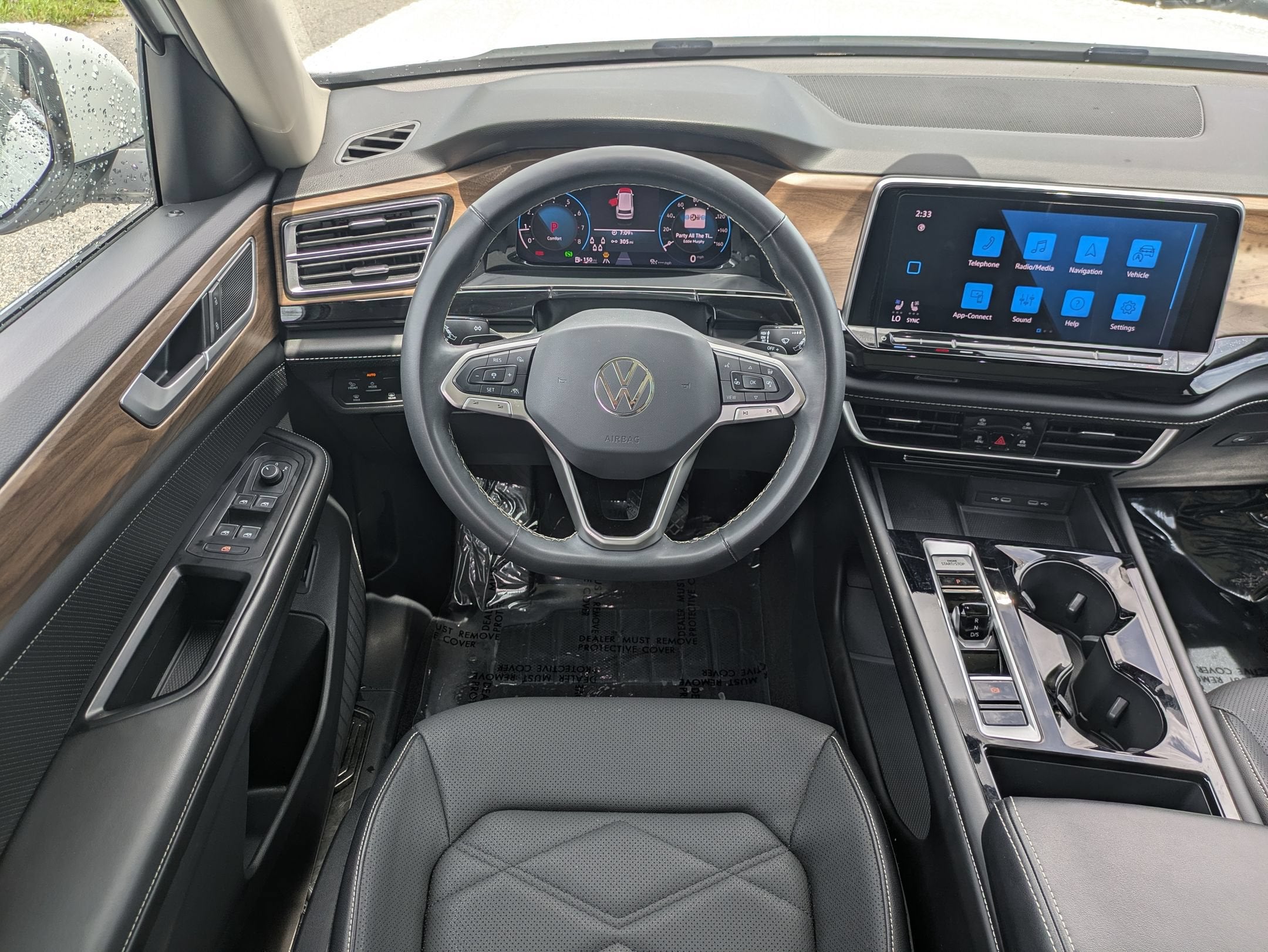 2024 Volkswagen Atlas 2.0T SE w/Technology
