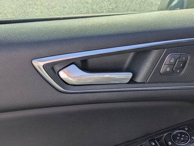 2022 Ford Edge ST