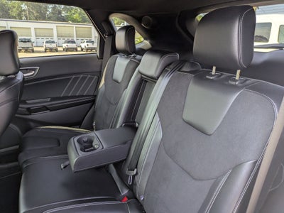 2022 Ford Edge ST