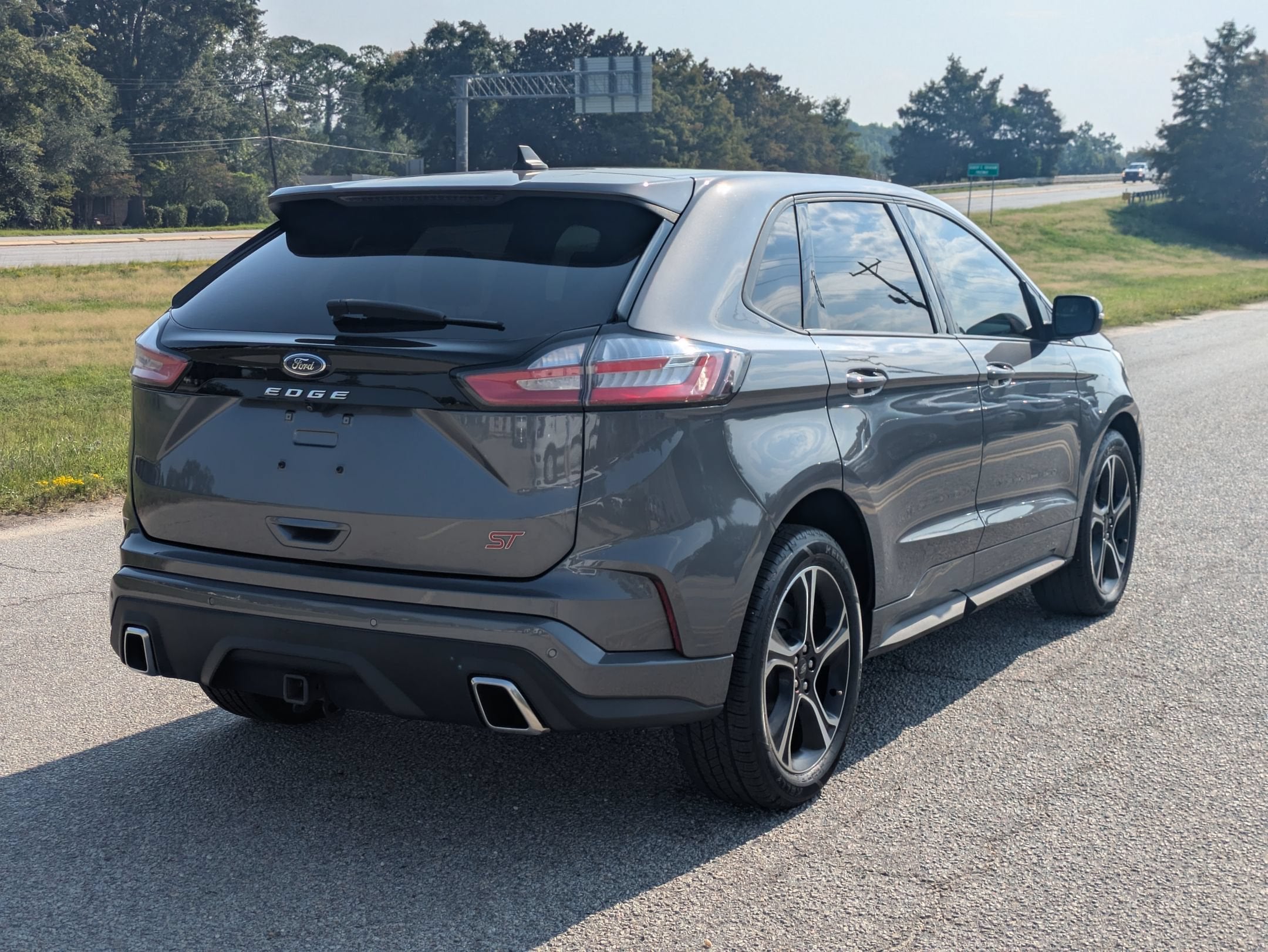 2022 Ford Edge ST