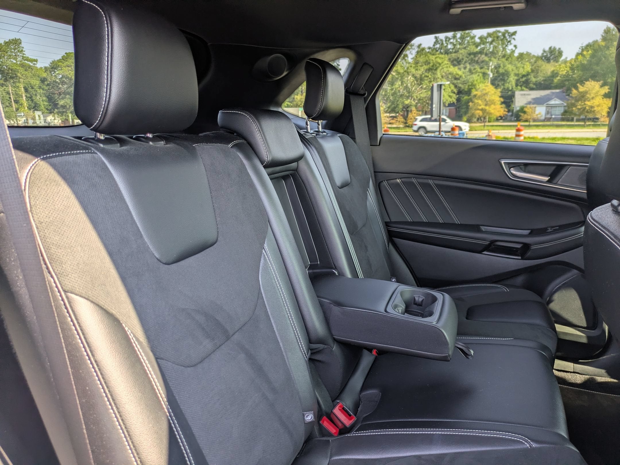 2022 Ford Edge ST