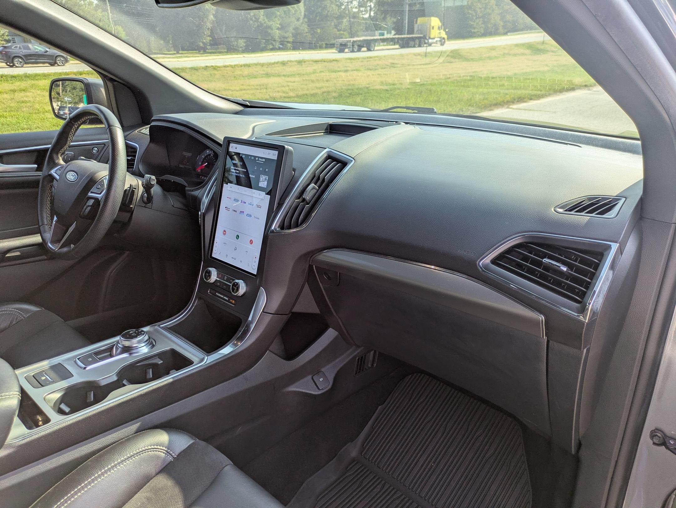 2022 Ford Edge ST