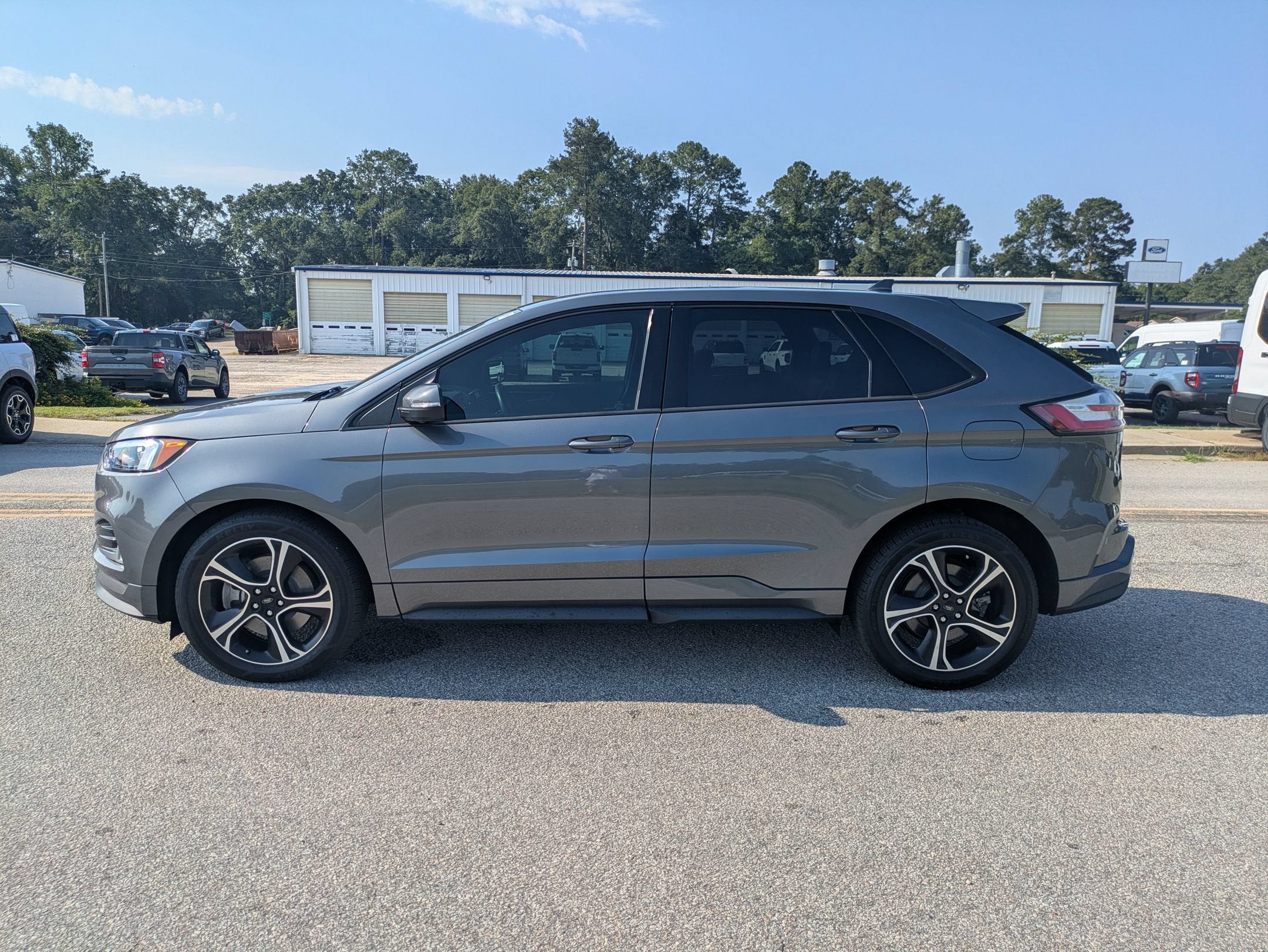 2022 Ford Edge ST