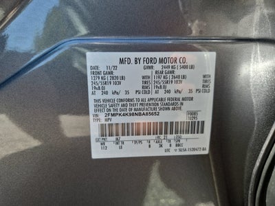 2022 Ford Edge Titanium