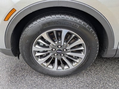 2020 Lincoln Nautilus Standard