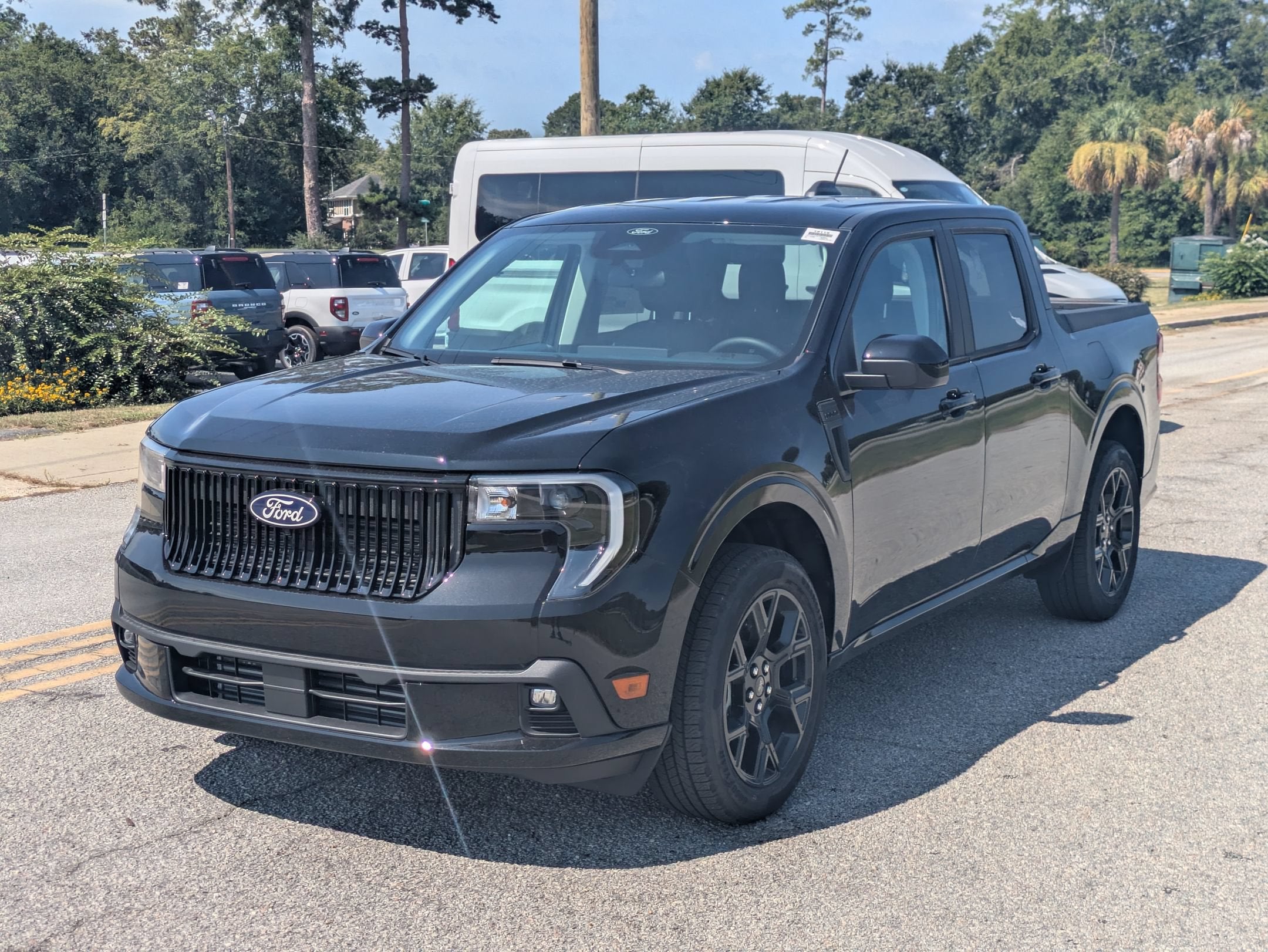 2026 Ford Maverick Lobo Standard