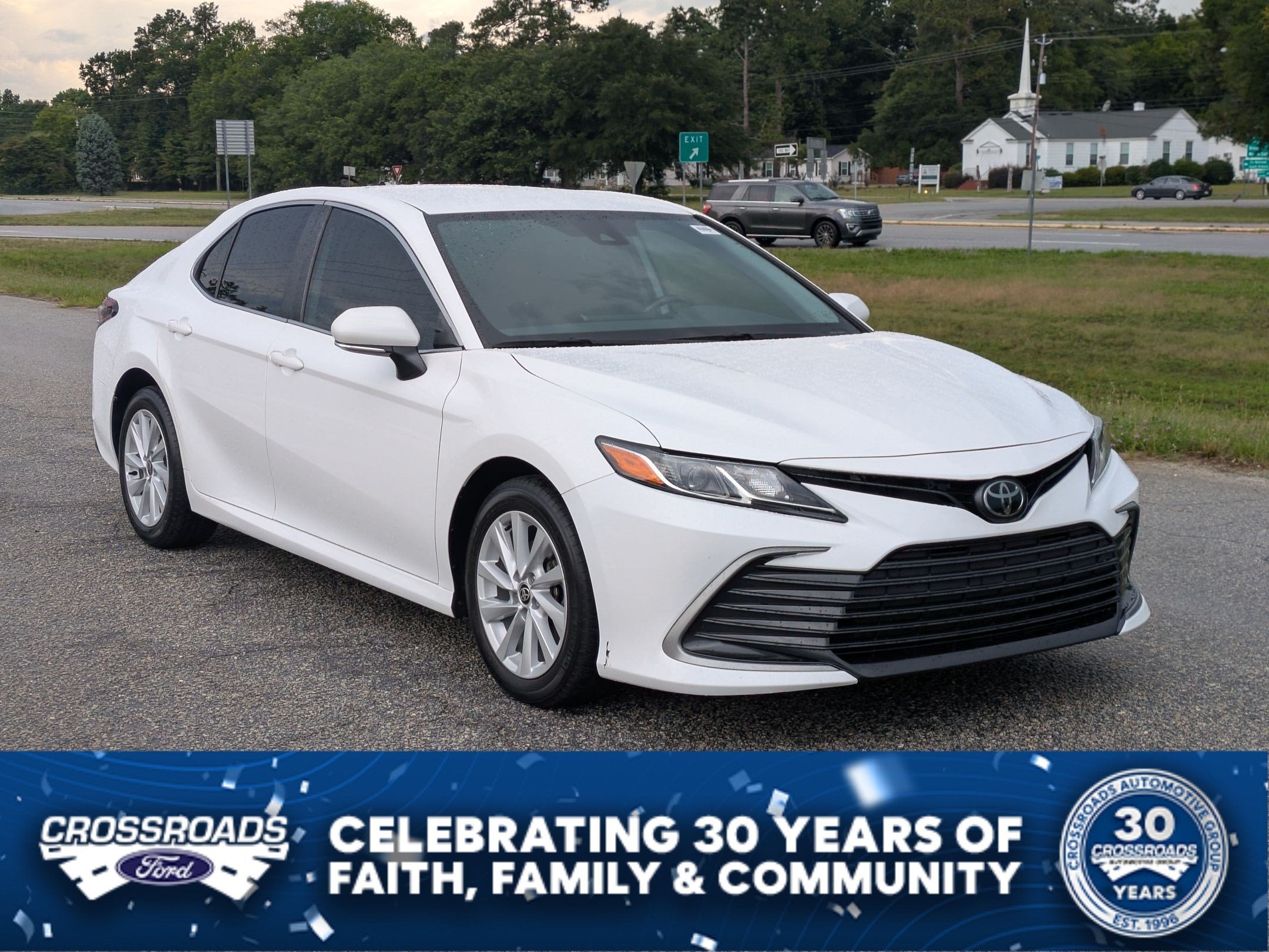 2022 Toyota Camry LE