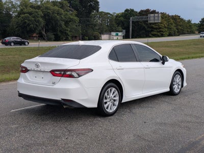 2022 Toyota Camry LE