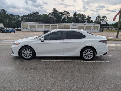 2022 Toyota Camry LE