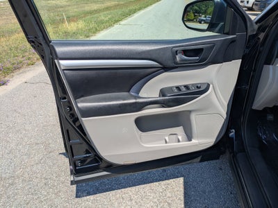 2017 Toyota Highlander XLE