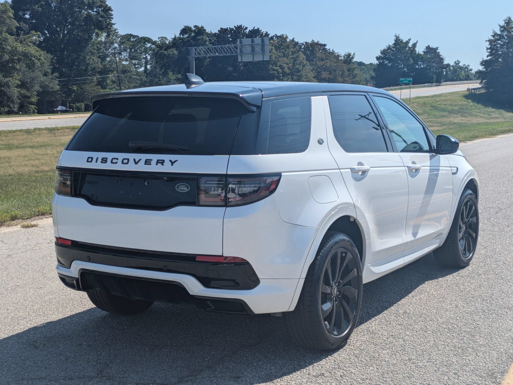 2023 Land Rover Discovery Sport S R-Dynamic