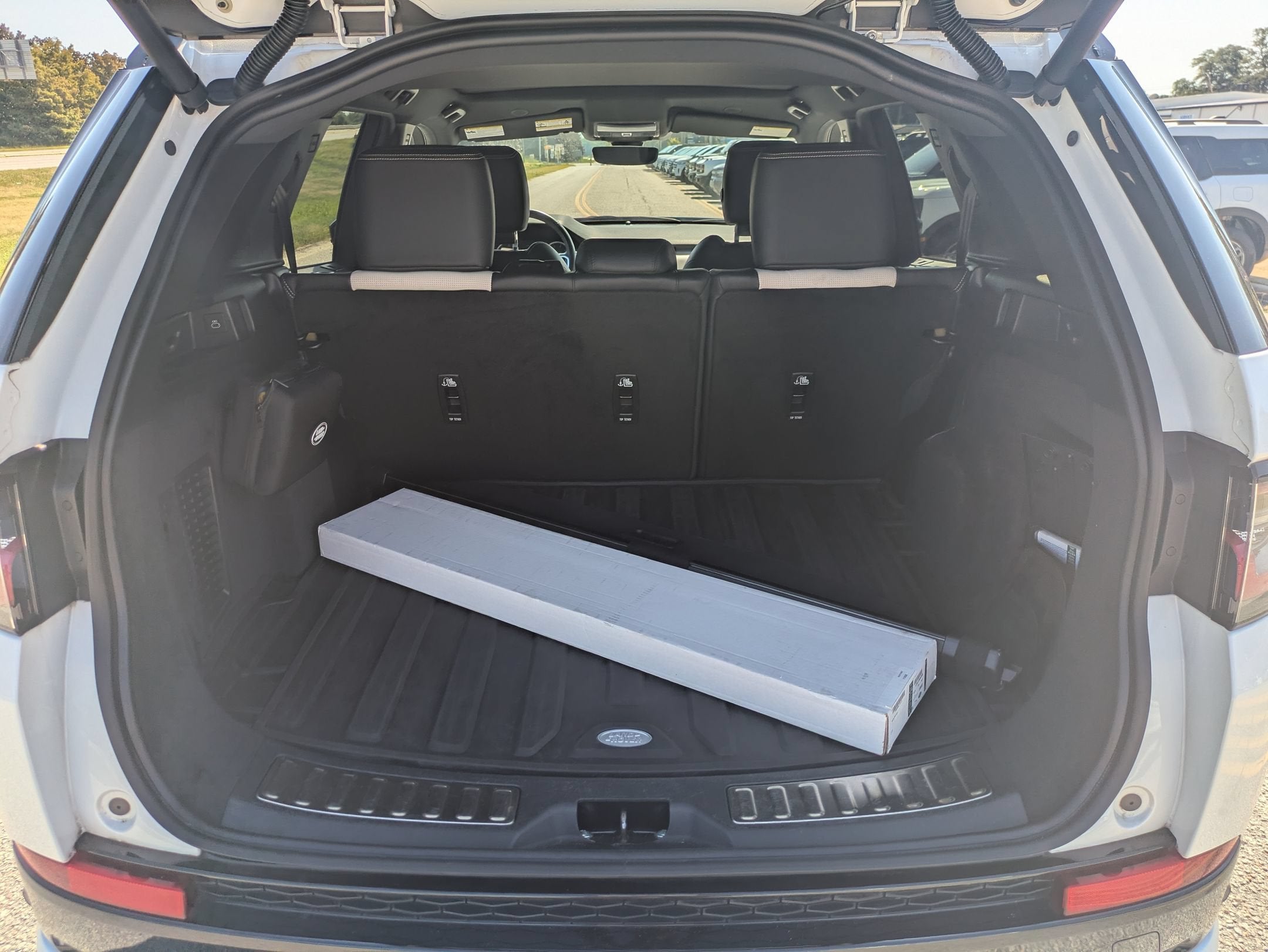 2023 Land Rover Discovery Sport S R-Dynamic