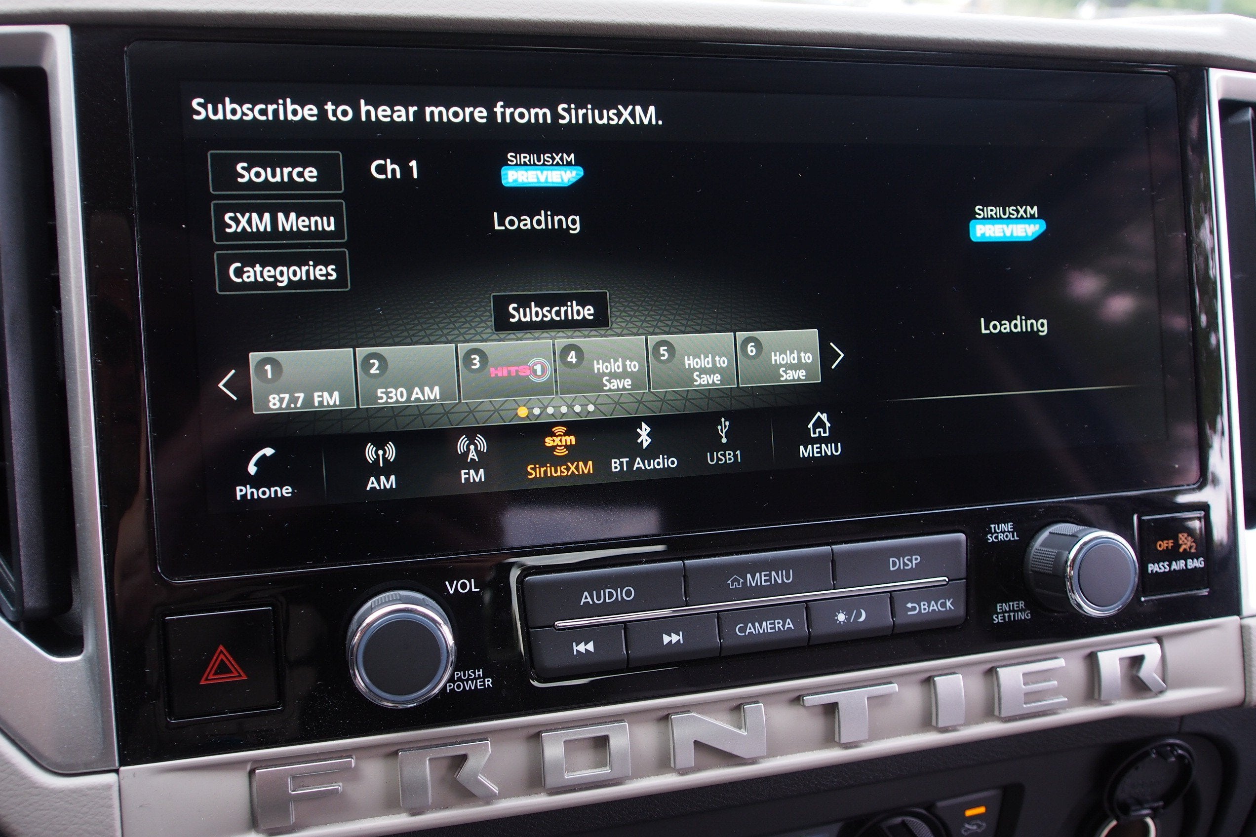 2025 Nissan Frontier SV