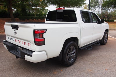 2025 Nissan Frontier SV