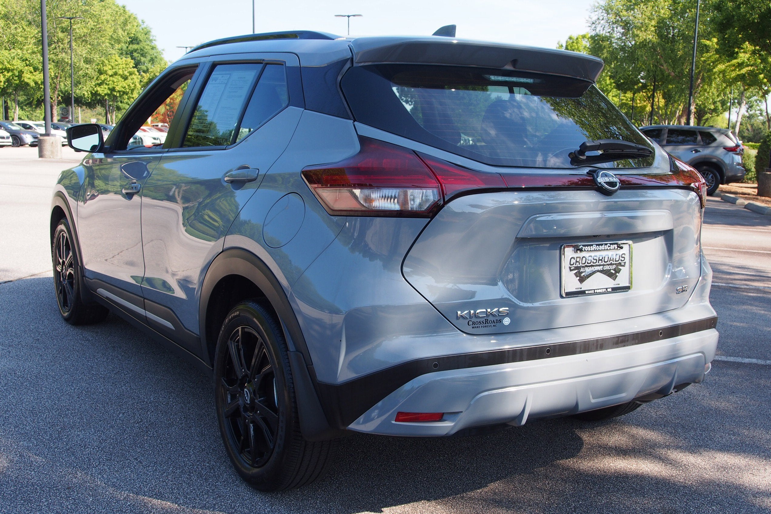 2024 Nissan Kicks SR