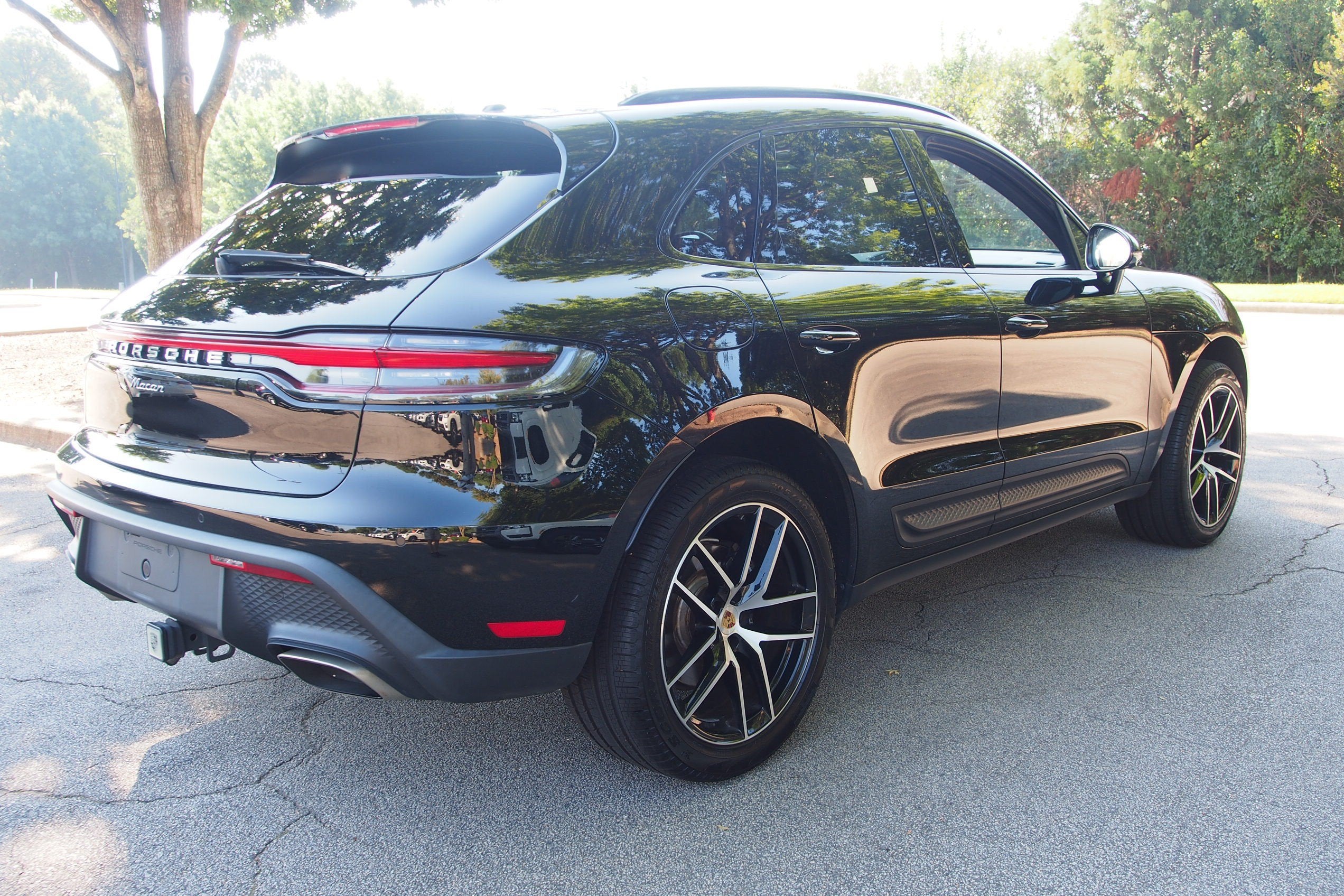 2023 Porsche Macan Base