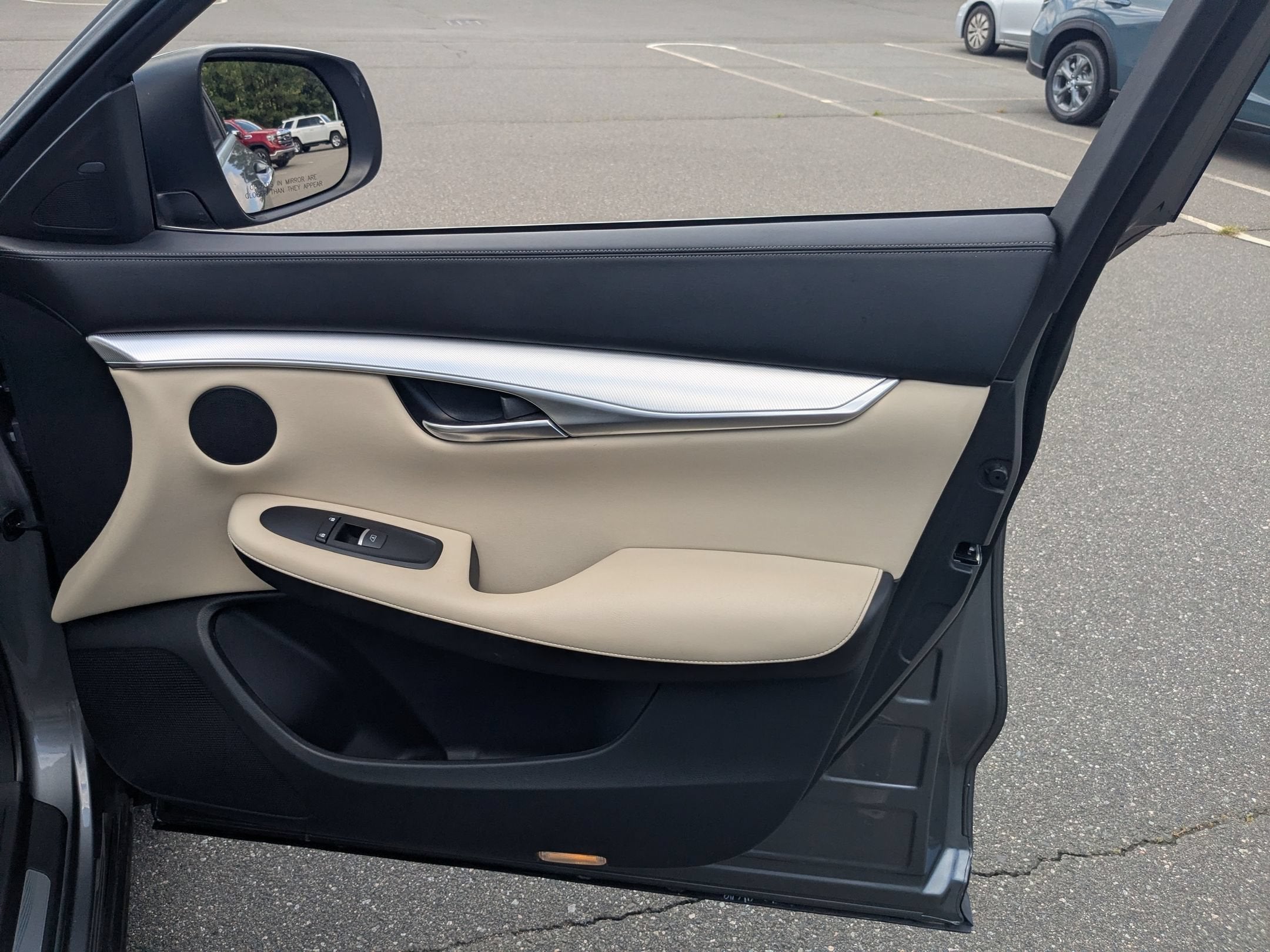 2019 INFINITI QX50 LUXE