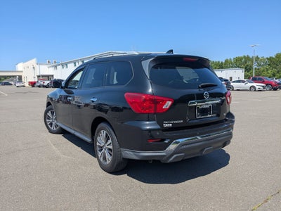 2019 Nissan Pathfinder SL