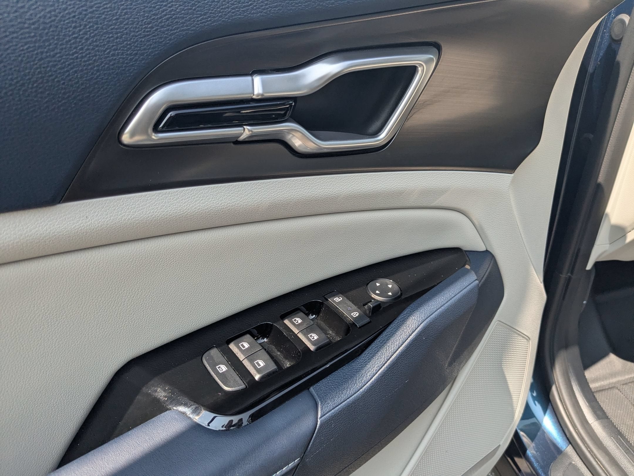 2025 Kia Sportage Hybrid EX