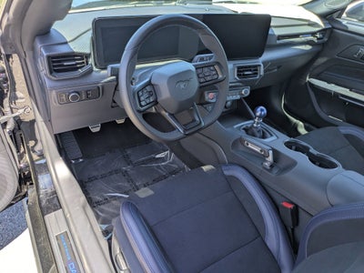 2025 Ford Mustang Dark Horse