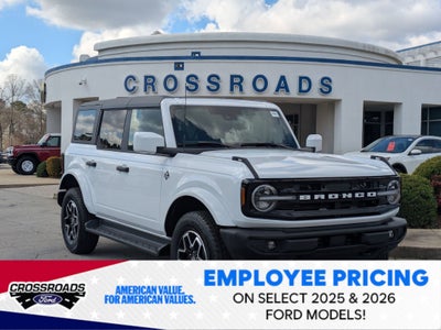 2026 Ford Bronco Outer Banks