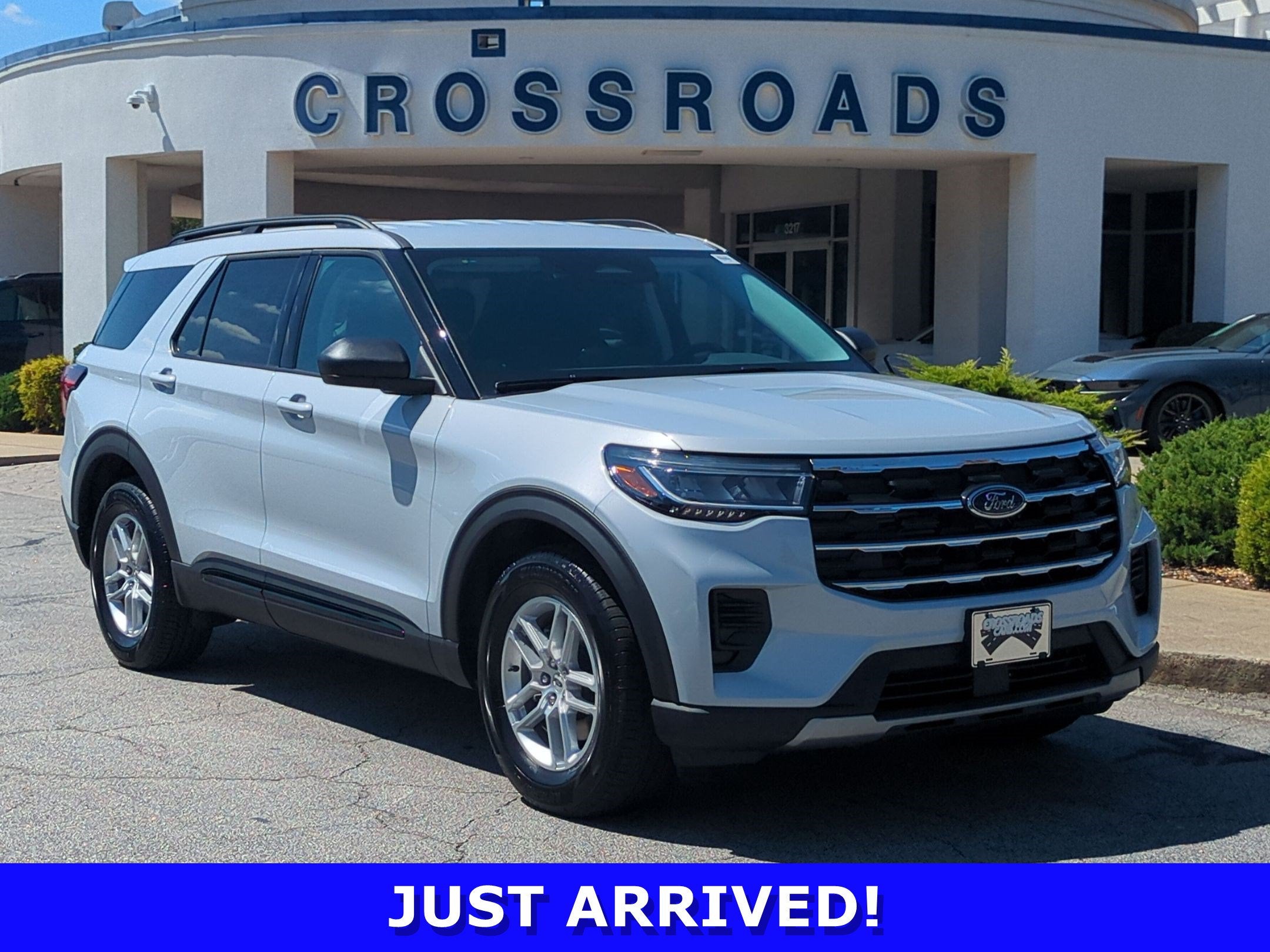 2026 Ford Explorer Active w/200A Pkg
