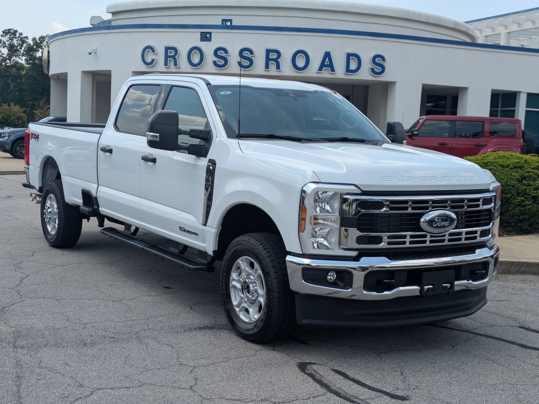 2026 Ford Super Duty F-350 SRW XLT