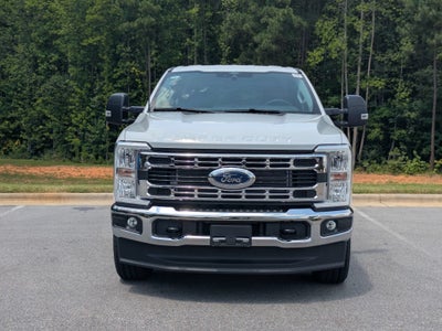 2026 Ford Super Duty F-350 SRW XLT