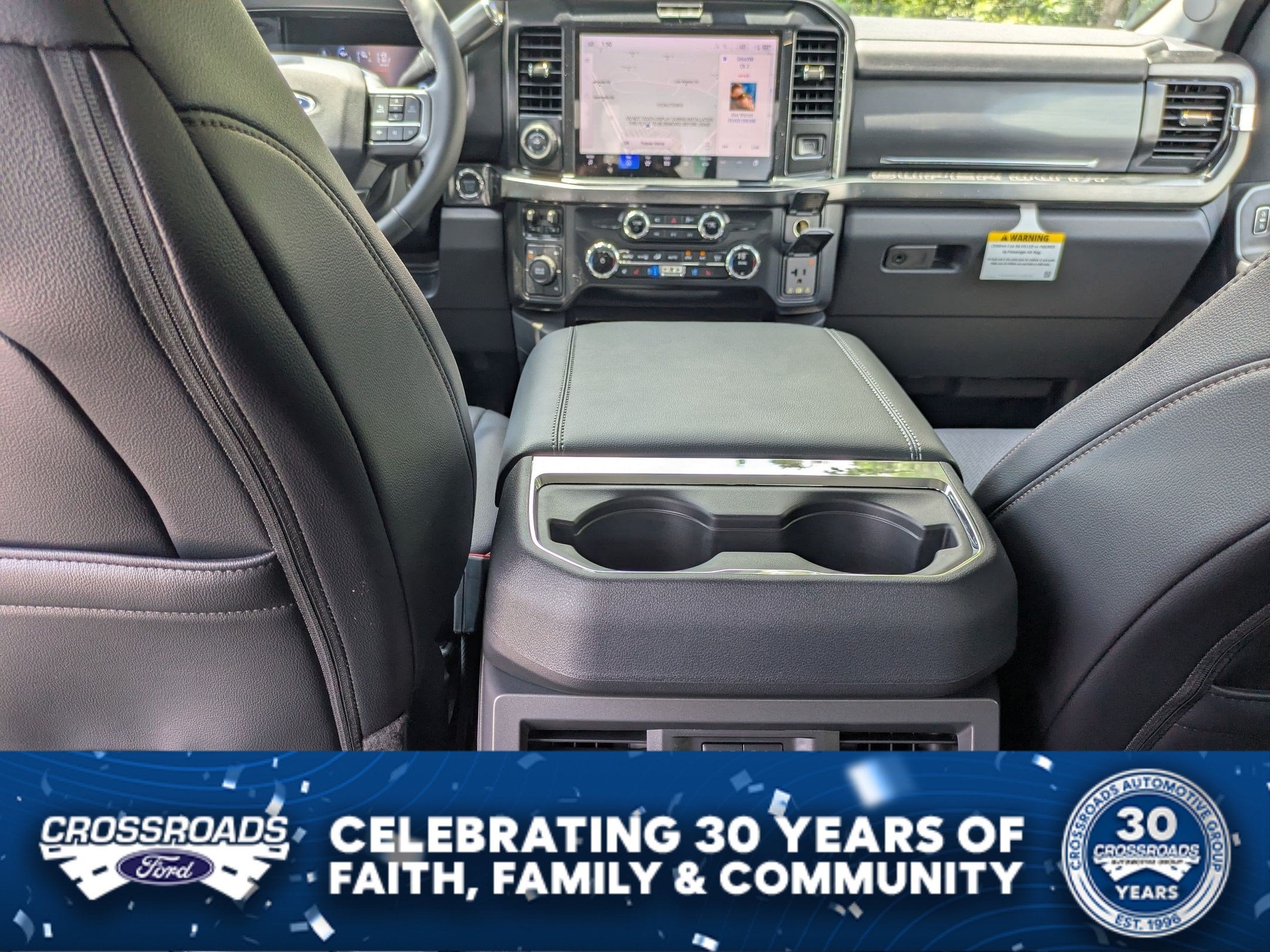 2026 Ford Super Duty F-350 DRW LARIAT