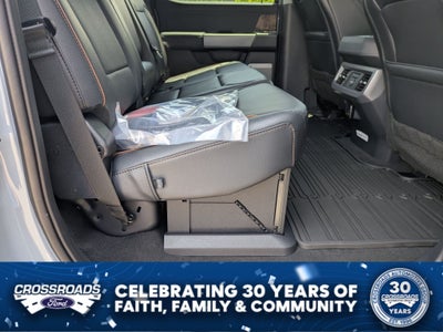 2026 Ford Super Duty F-350 DRW LARIAT