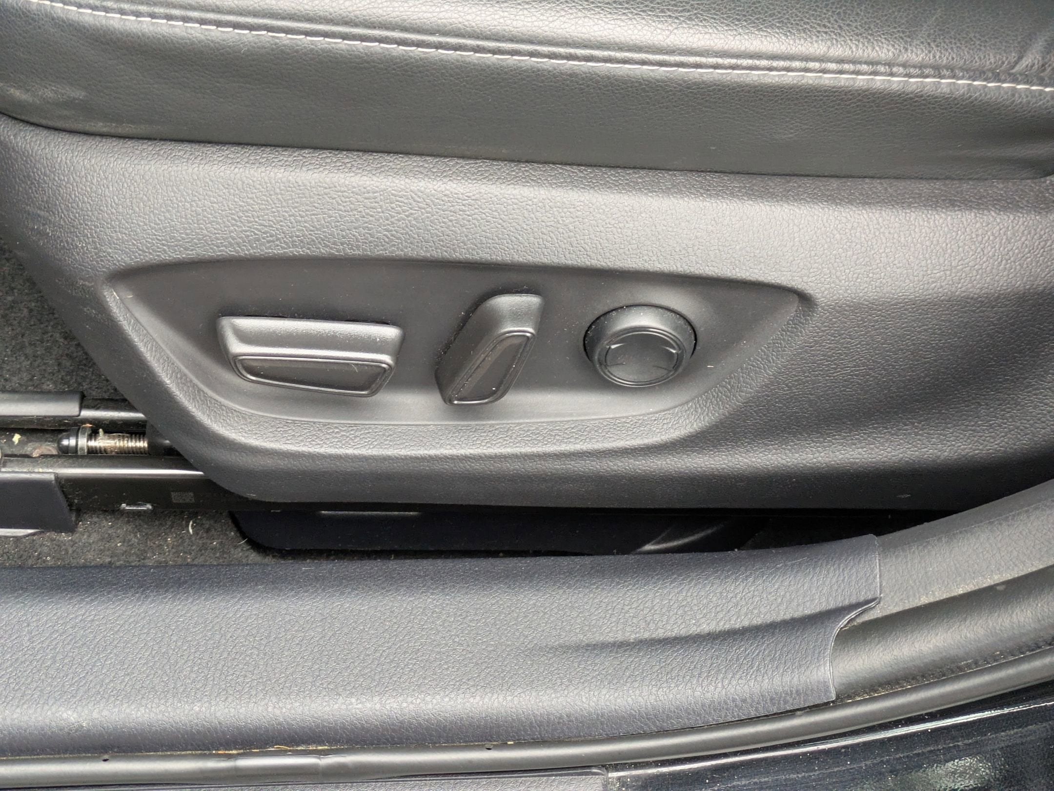 2021 Toyota Camry Hybrid XSE