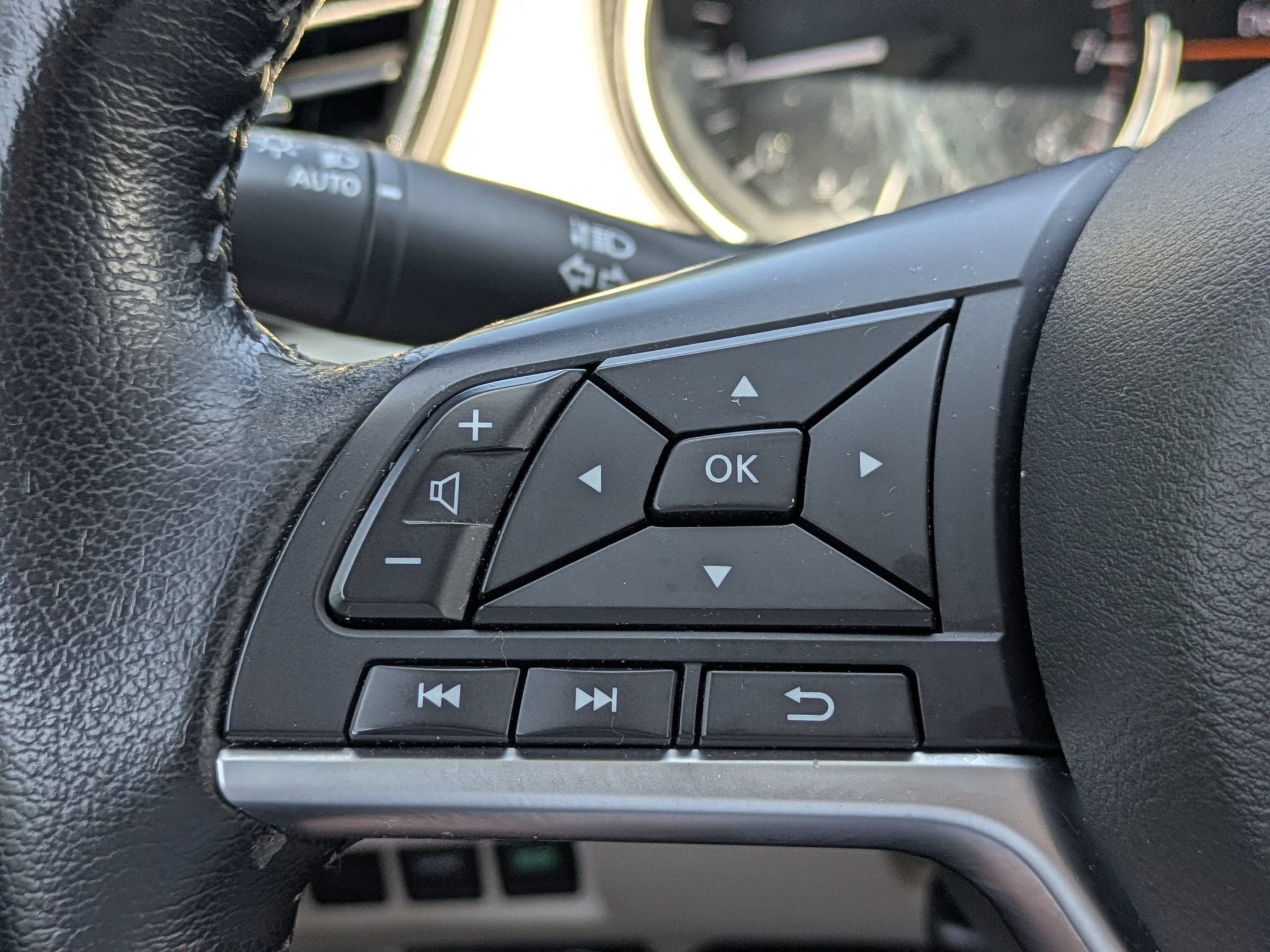 2021 Nissan Rogue Sport SL