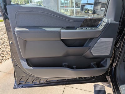 2026 Ford Super Duty F-350 DRW LARIAT