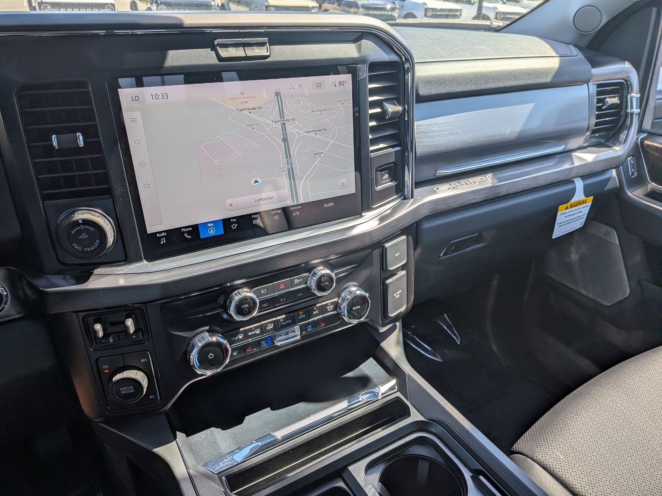 2026 Ford Super Duty F-350 DRW LARIAT